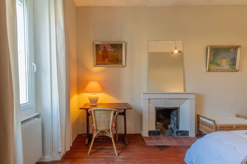 Bed and Breakfast 'Chambre Spacieuse' mit gemeinsamer Terrasse, gemeinsamem Garten und Wlan in Le Teil, Privas