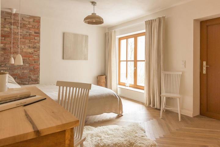 Ferienwohnung für 3 Personen, mit Ausblick und Terrasse sowie Sauna in Weimar - 4