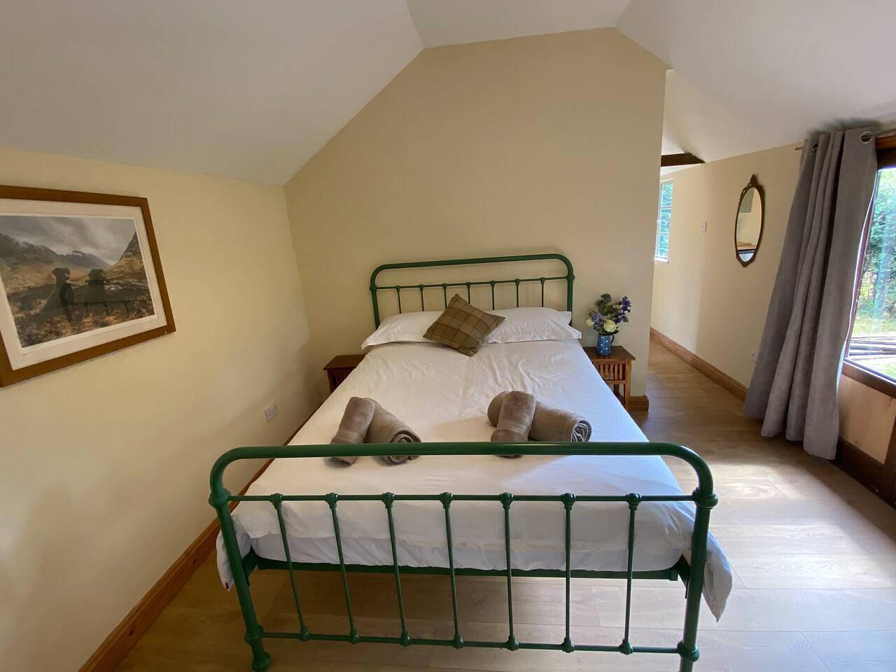 Orchard Cabin Herefordshire Wye Valley in Herefordshire