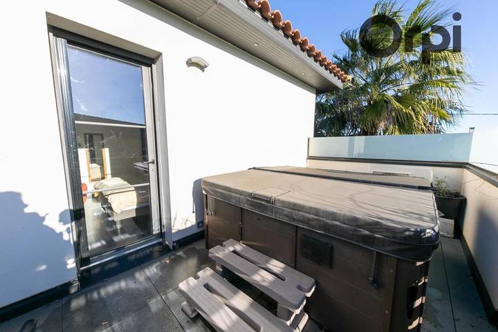 Location de vacances pour 6 personnes, avec vue ainsi que terrasse et piscine à Villelongue-de-la-Salanque - 2