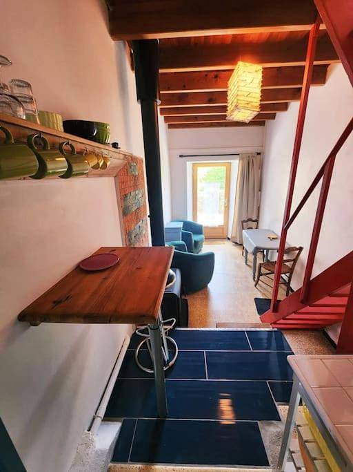 Appartement entier, Duplex Studio in Bugarach, Parc naturel régional Corbières-Fenouillèdes