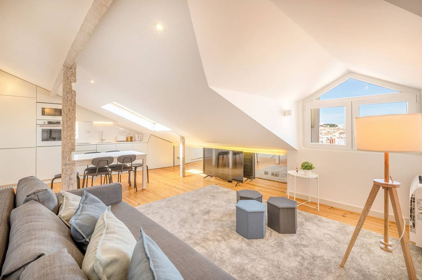 Holiday apartment in Lisbon from £225 per night