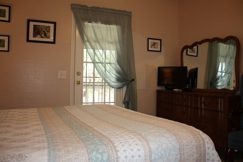 Niedliche 2 Bdrm / 1 Bath Cottage, zu Fuß in die Innenstadt, hundefreundlich, eingezäunten Hof, Terrasse in Prescott, Yavapai County