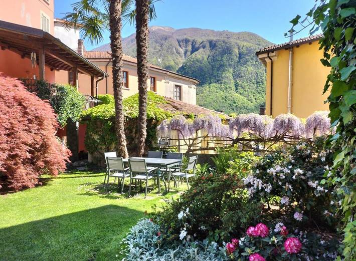 Ferienhaus für 6 Personen, mit Garten in Gemeinde Porlezza