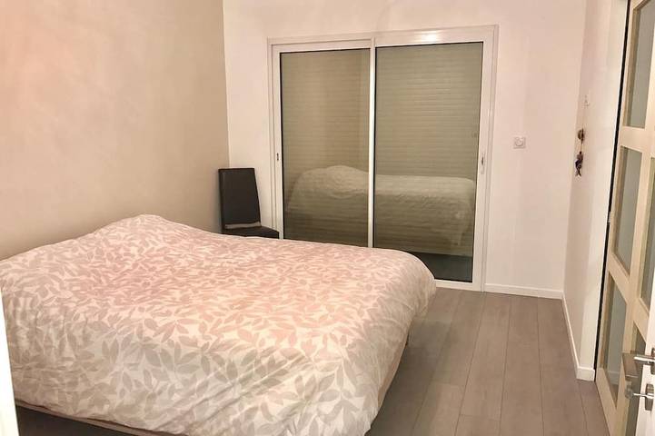 Location de vacances pour 10 personnes, avec jardin et terrasse à La Brède - 2