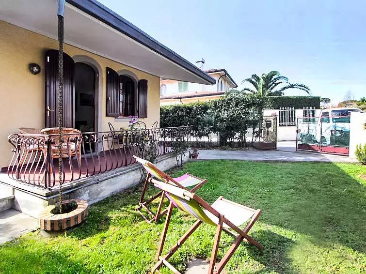Maison 3 Personnes in Forte dei Marmi, Italienische Riviera