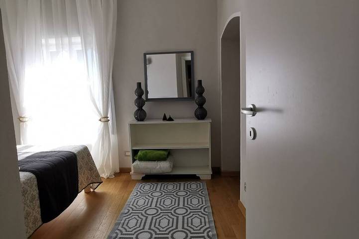 Ganze Wohnung, The English house a unique dwelling in the village with sea view and furnished terrace in Campiglia Marittima, Etruskische Küste