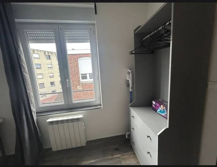 Entire apartment, Apartment Valenciennes 45 m² with game table in Valenciennes, Valenciennes region