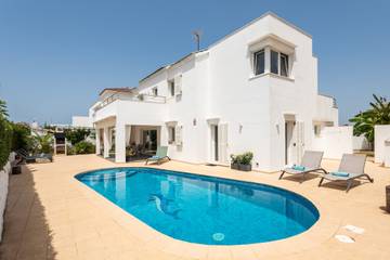 Villa in Ciutadella, Menorcas Küste für 6 