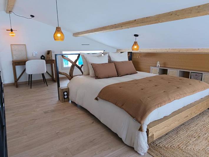 Location de vacances pour 2 personnes, avec terrasse ainsi que sauna et vue à Beaugeay - 4