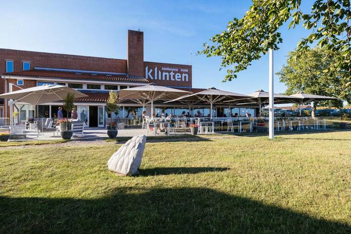 Hotel for 2 personer, med udsigt og sauna samt have i Rødvig