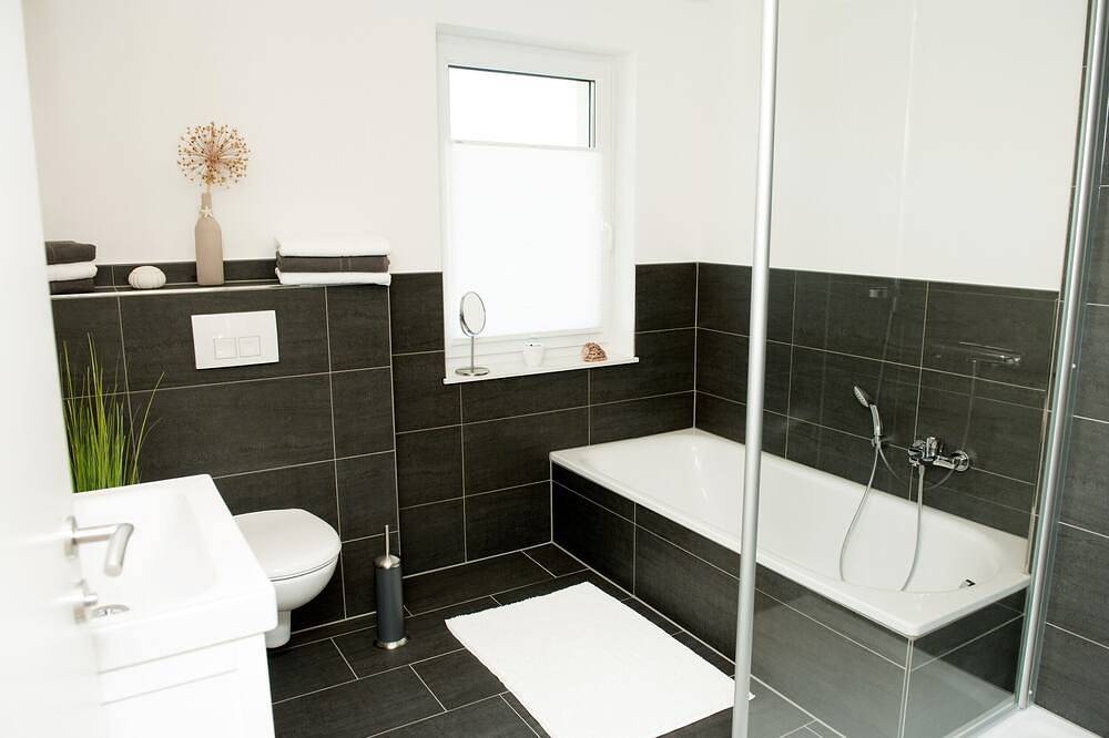 De Hüüs Achtern Sandlid - 4 Sterne Ferienhäuser in Bosau bei Plön - Haus B in Bosau, Ostholstein