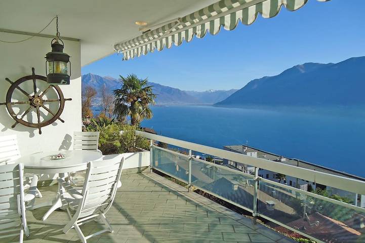 Ferienhaus für 5 Personen, mit Balkon und Garten in Brissago