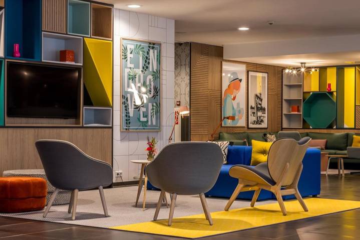 Hotel dla 2 osób, z Taras i Ogród oraz Basen w Eindhoven