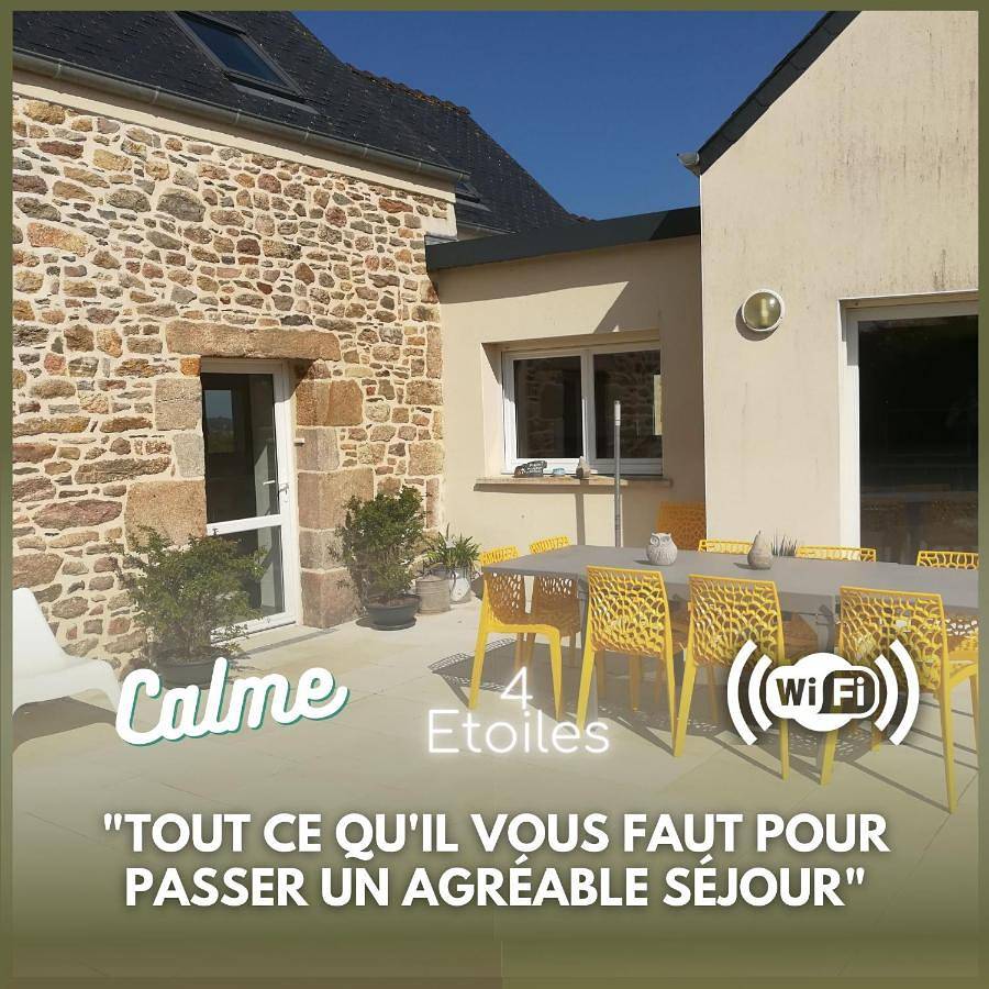 Cap sur Pen ar Valy à Plougoulm in Plougoulm, Ceinture Dorée
