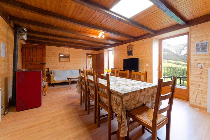 Gîte pour 8 personnes, avec balcon sur le Lac d'Annecy - 4