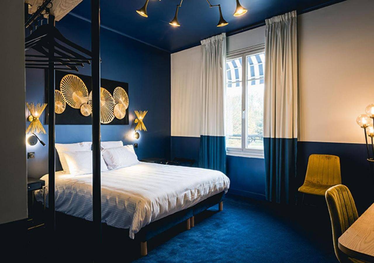 Hotel Saintchristophe Houdan in Houdan, Yvelines