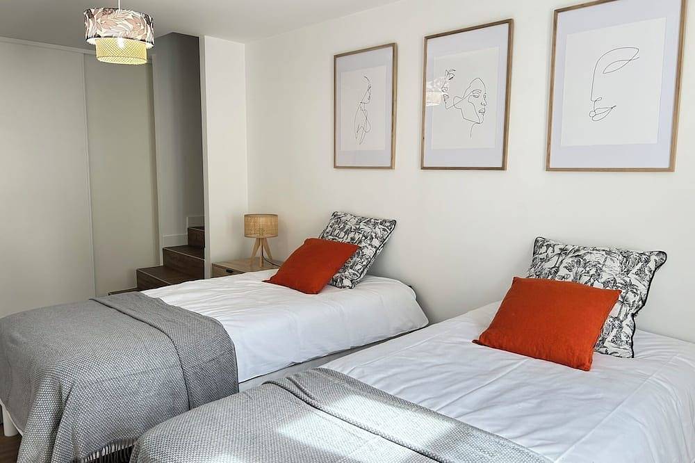 Apartamento entero, 2 bedroom apartment - Downtown Parthenay in Parthenay, Deux-Sèvres