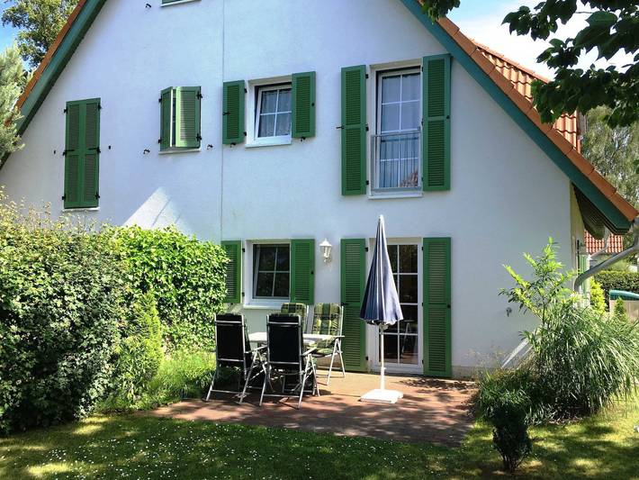 Ferienpark für 4 Personen, mit Terrasse und Garten in Karlshagen