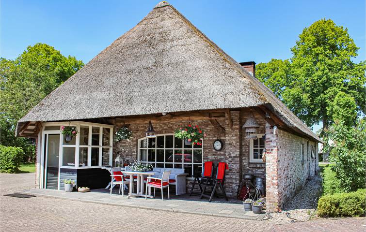 Ferienhaus für 4 Personen, mit Terrasse und Garten in Udenhout
