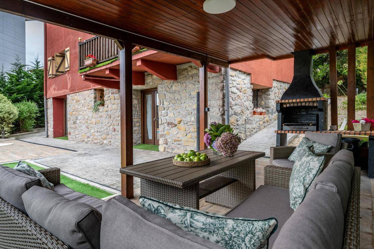 Villa with Private Pool in San Sebastián, Costa Vasca