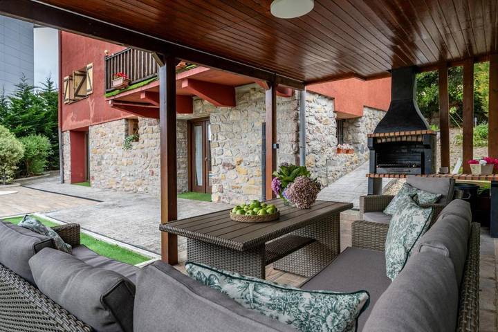 Chalet para 8 personas, con Jardín y Piscina en Guipúzcoa - 2