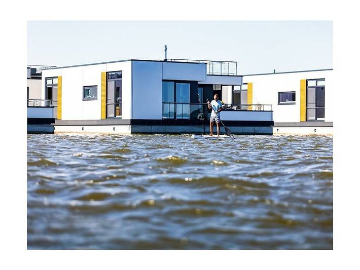 Hausboot für 6 Personen, mit Terrasse in Ribnitz-Damgarten - 3