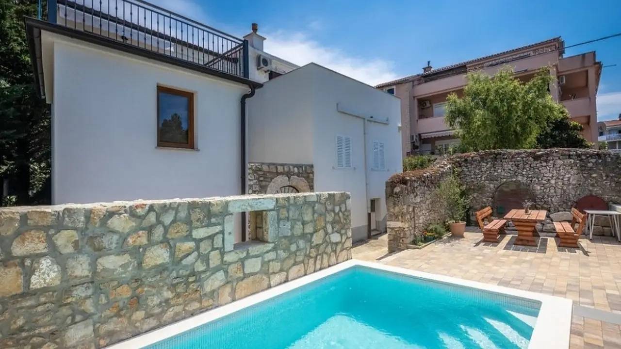 Casa vacanza a Kvarn a partire da 333€ a notte
