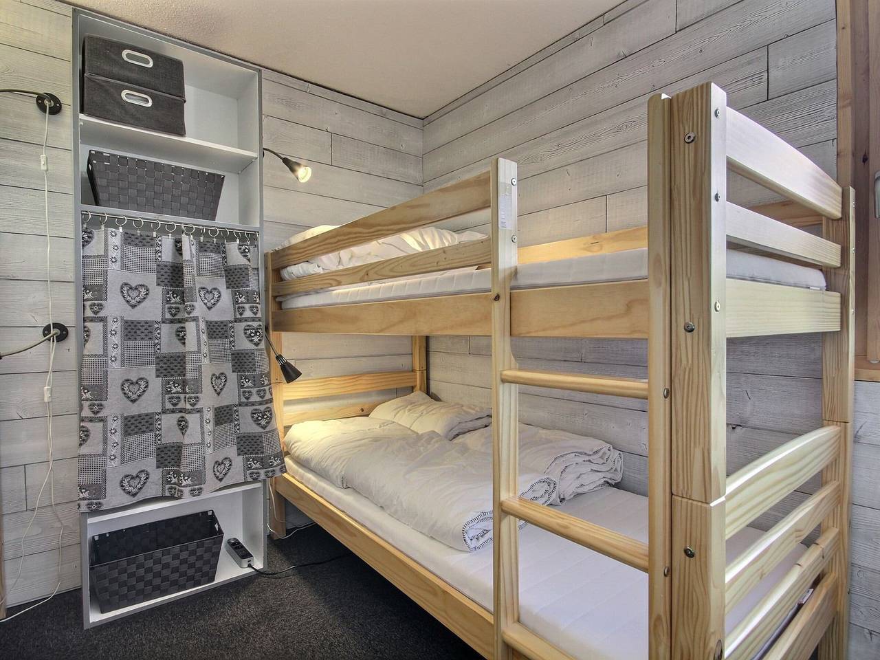 Entire apartment, Très joli deux pièces au pied des pistes in Plagne Villages, La Plagne-Tarentaise