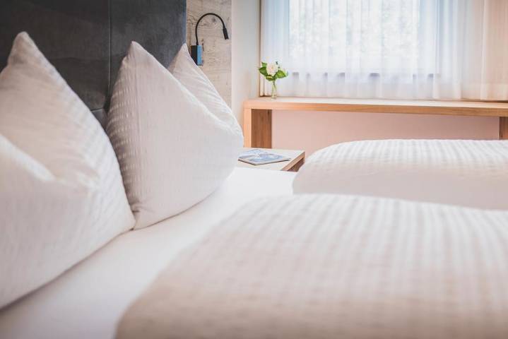 Ferienwohnung für 6 Personen, mit Pool und Ausblick sowie Garten in Nals - 4