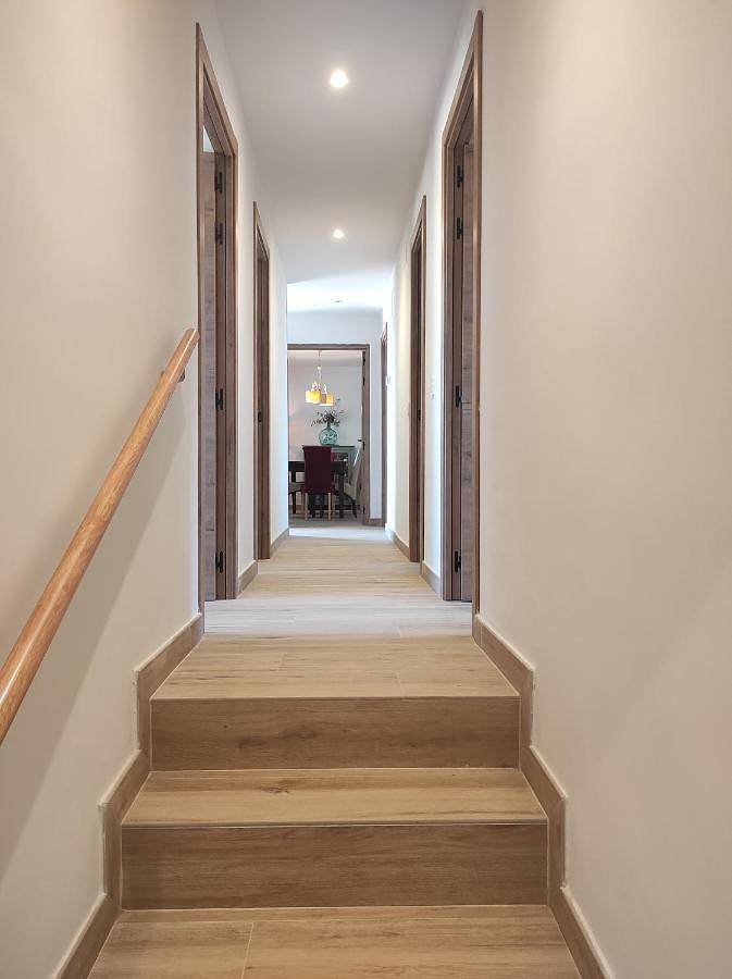 Location de vacances pour 10 personnes, avec piscine ainsi que vue et jardin, adapté aux familles à Escalona - 4