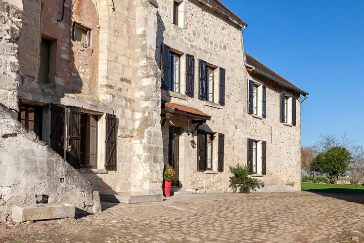 Location de vacances pour 10 personnes, avec Terrasse et Jardin dans l' Aisne
