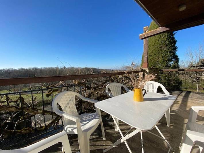Location de vacances pour 6 personnes, avec Terrasse et Jardin à Alvignac - 2