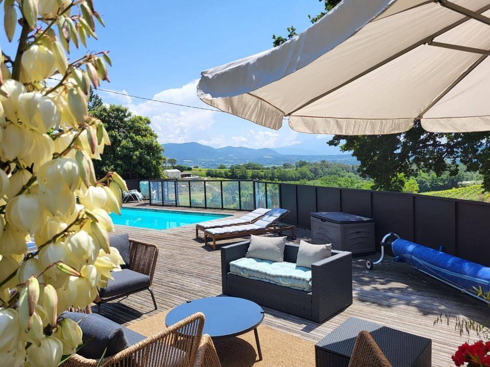 Gîte für 6 Personen mit Pool in Vinsobres, Nyons und Umgebung