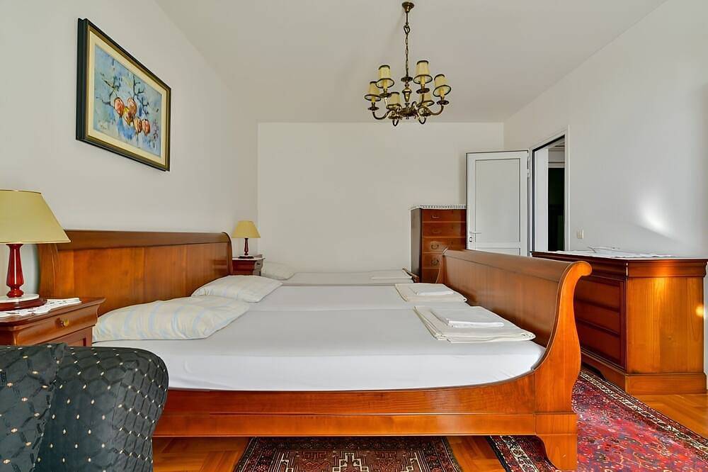 Ganze Wohnung, Apartment Ruzicacharming 1-bedroom apartment with Sveti Stefan in Sveti Stefan, Opština Budva