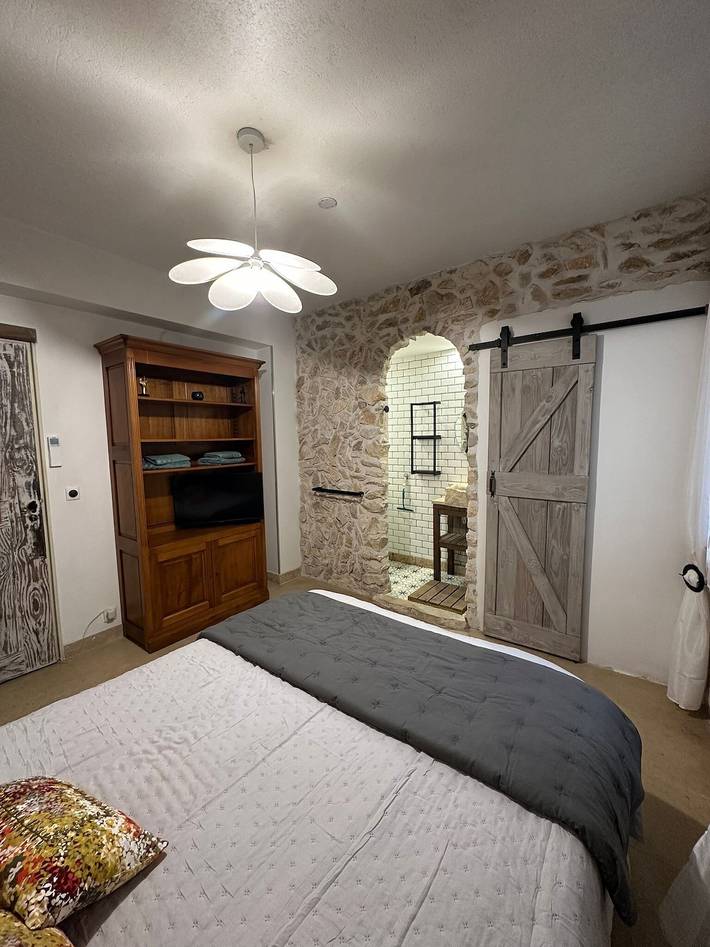 Chambre d’hôte pour 2 personnes, avec jardin dans Parc naturel régional du Mont-Ventoux - 2