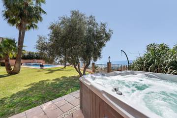 Villa pour 10 Personnes dans Torrequebrada, Benalmádena, Photo 3