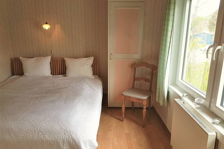 Bilderbuch-Ferienhaus Bullerbü in Seenähe und  auf Wunsch mit Ruderboot in Norrhult, Kronoberg