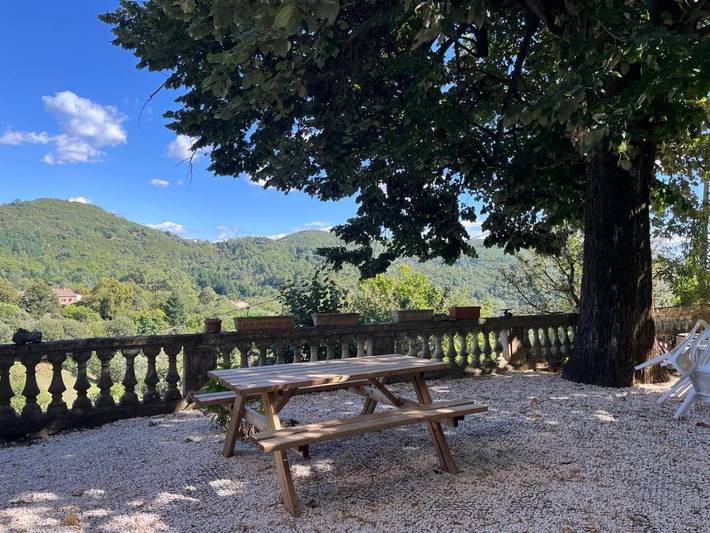 Location de vacances pour 12 personnes, avec piscine ainsi que terrasse et vue, animaux acceptés à Monoblet - 4