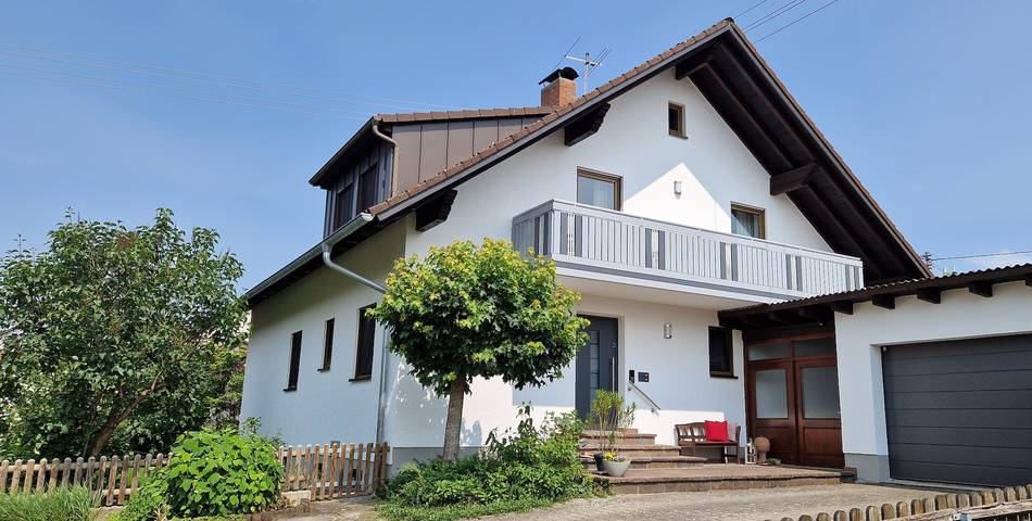 Ferienwohnung für 5 Personen, mit Balkon und Balkon/Terrasse sowie Garten in Landkreis Günzburg