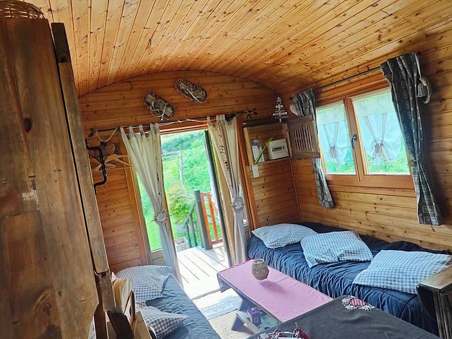 Camping Les Tilleuls - Tiny house 4 personnes - Roulotte Rhododendron 18 m² in Gèdre, Parc national des Pyrénées