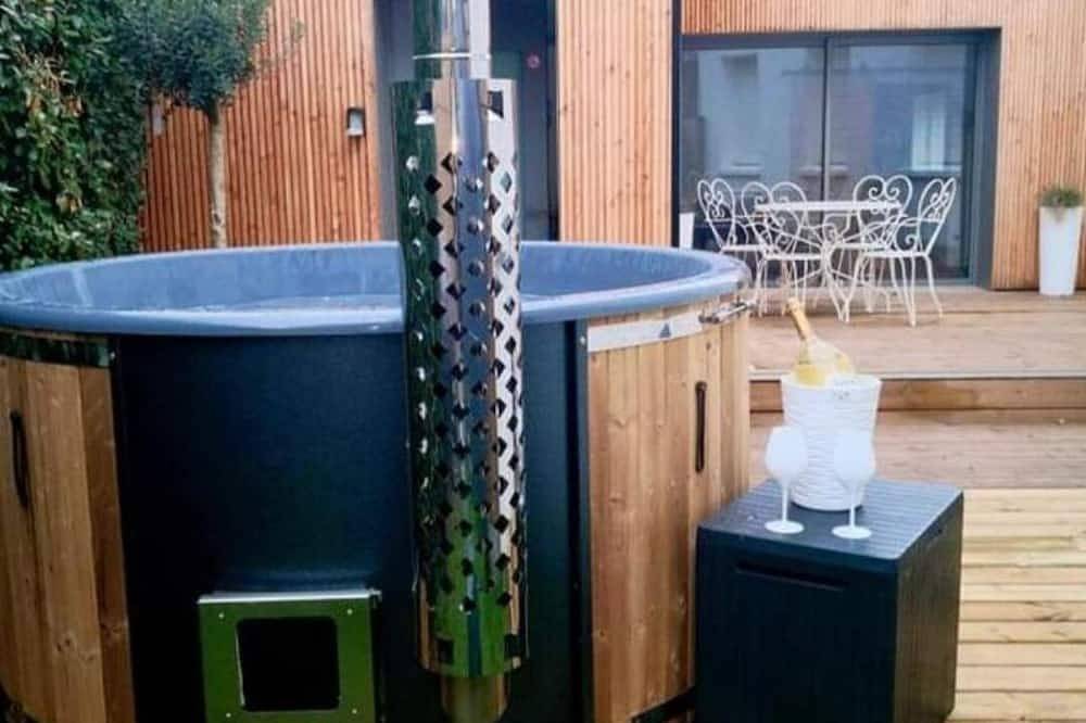 Cottage du Fort avec jaccuzy bain nordique  à 10min à pieds de la plage in Ambleteuse, Région de Boulogne-sur-Mer