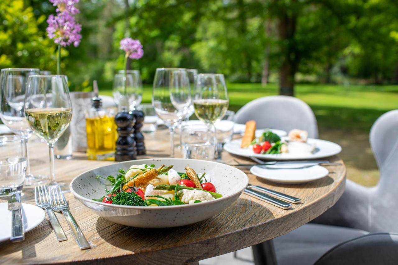 Hotel Woudschoten in Zeist, Bestuur Regio Utrecht