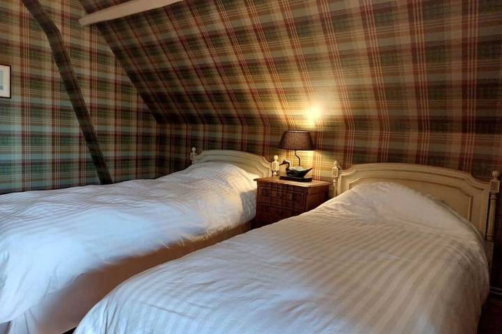 Gîte pour 6 personnes, avec jardin dans Anglesqueville-la-Bras-Long - 4