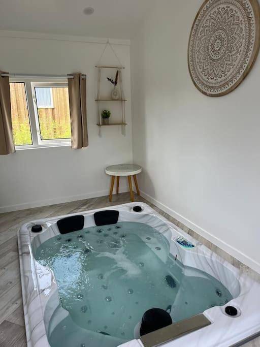 Gîte pour 4 personnes, avec jacuzzi et jardin à La Houssaye-en-Brie - 3
