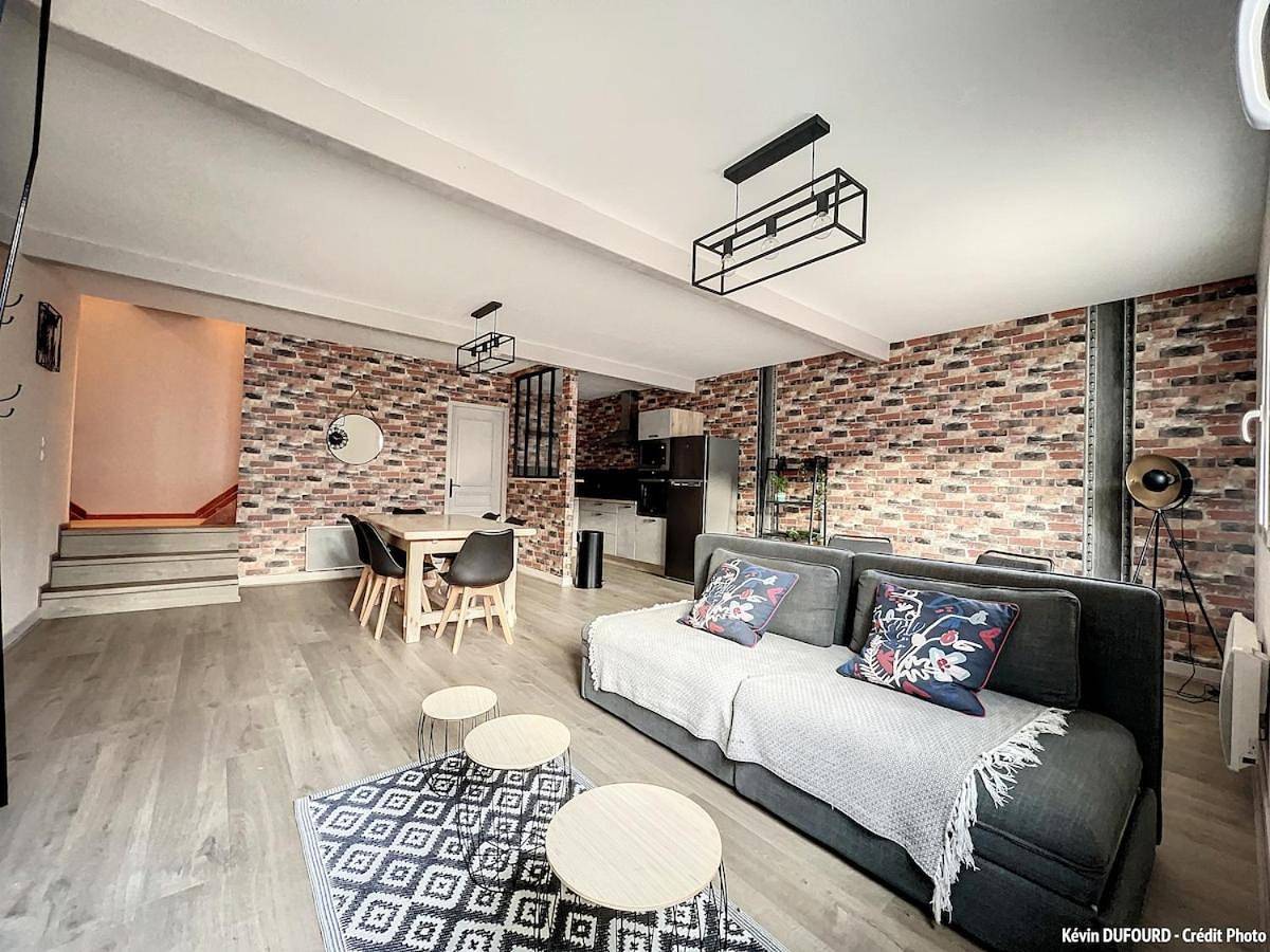Appartement entier, # Calme, Clim, Piscine en bord d'Ardèche # in Pont-de-Labeaume, Parc naturel régional des Monts d'Ardèche