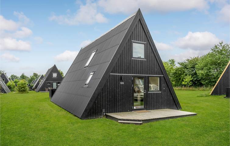 Feriehus for 6 personer, med Terrasse i Danmark