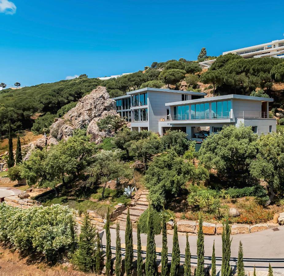 Villa Bond Sotogrande in Sotogrande, San Roque