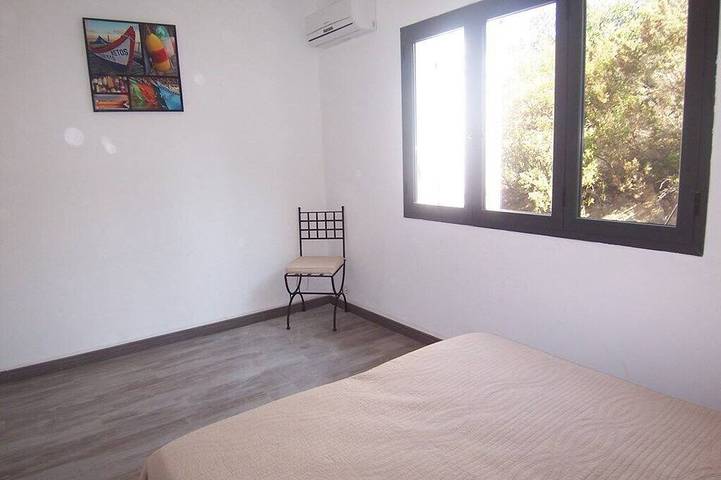 Location de vacances pour 5 personnes, avec jacuzzi ainsi que jardin et terrasse dans Plage de Fautea - 4