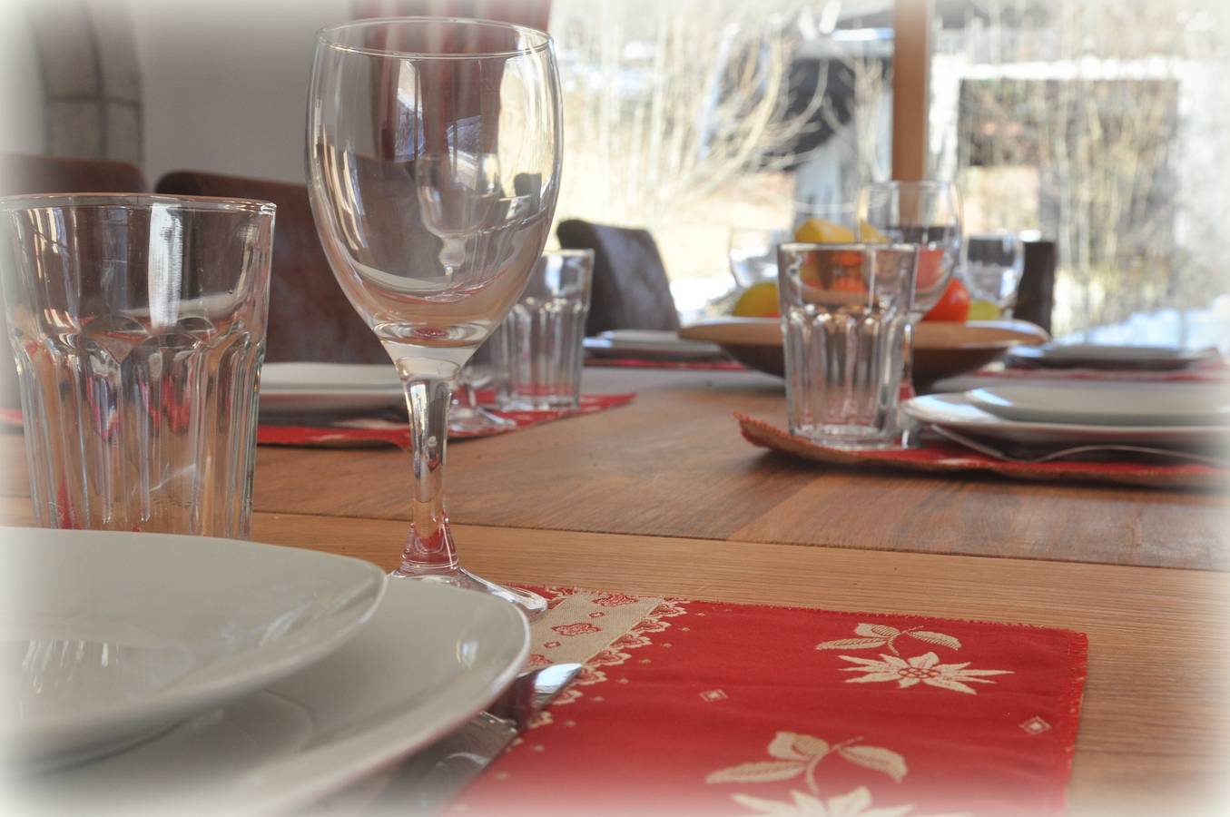 Chalet "Le Villard Samoens" avec vue sur les montagnes, terrasse privée et Wi-Fi in Samoëns, Région de Bonneville